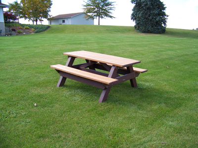 Deluxe Picnic Table - 6ft